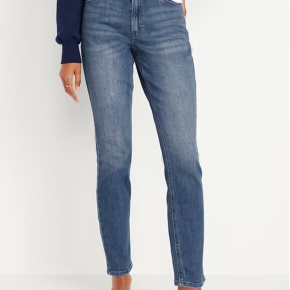Old Navy Women's  WOW Straight Cut Jeans in Blue Petite - Picture 1 of 5